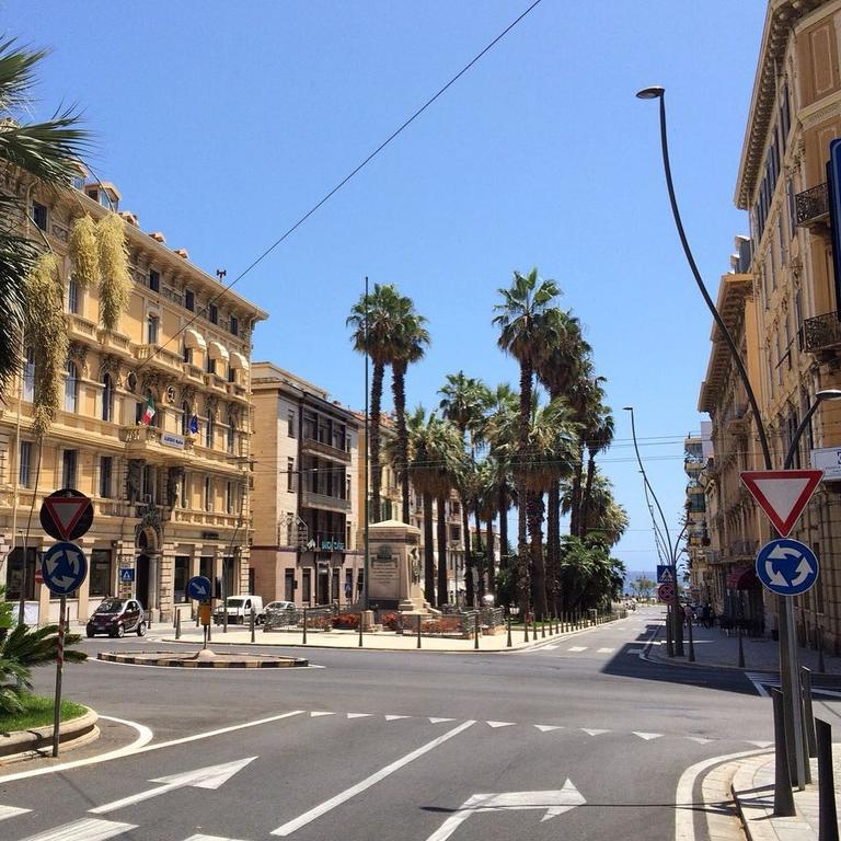 Apartment Via Alessandro Volta Sanremo Esterno foto